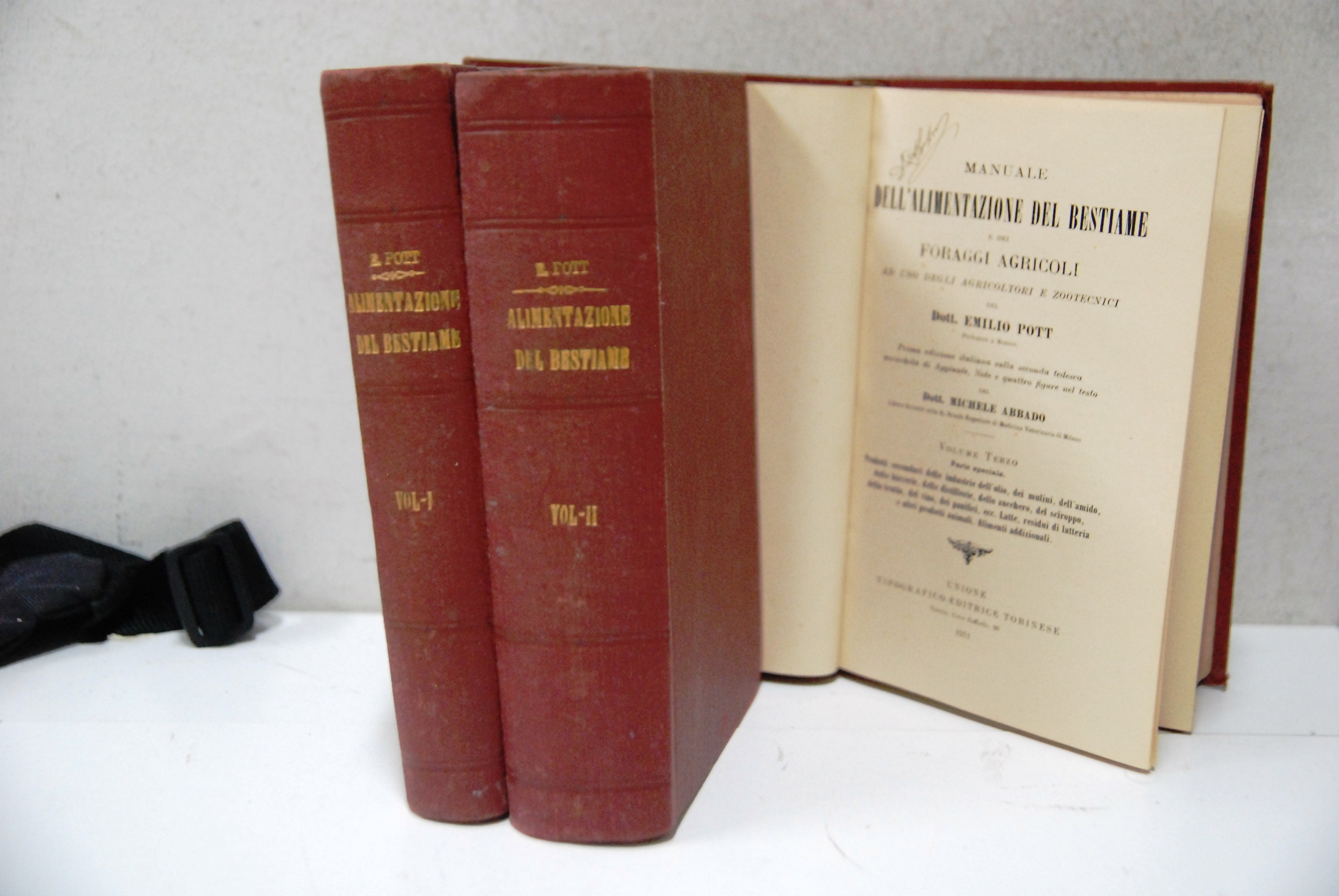 manuale dell'ALIMENTAZIONE DEL BESTIAME e dei foraggi agricoli (3 voll. …