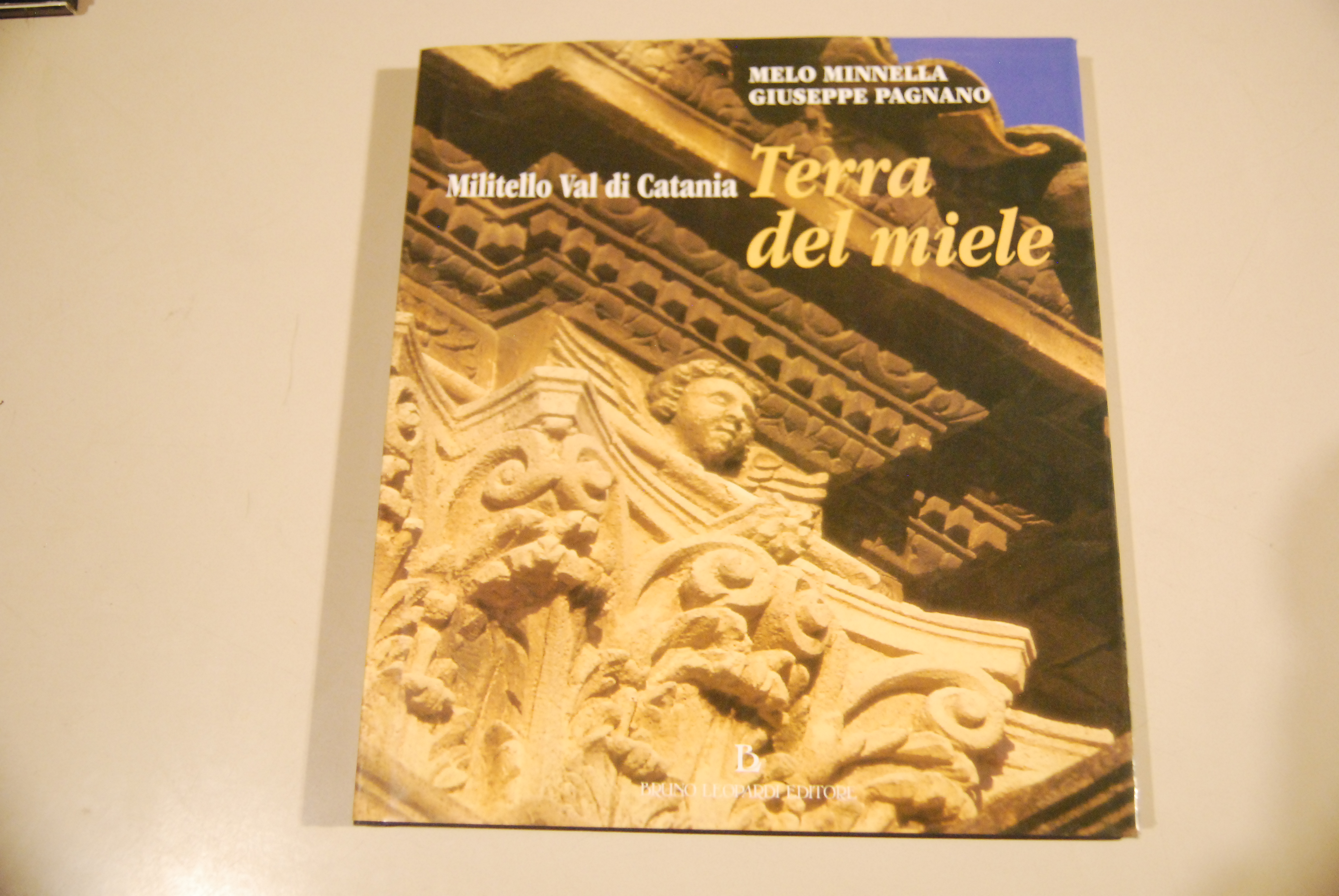 militello val di catania terra del miele NUOVISSIMO