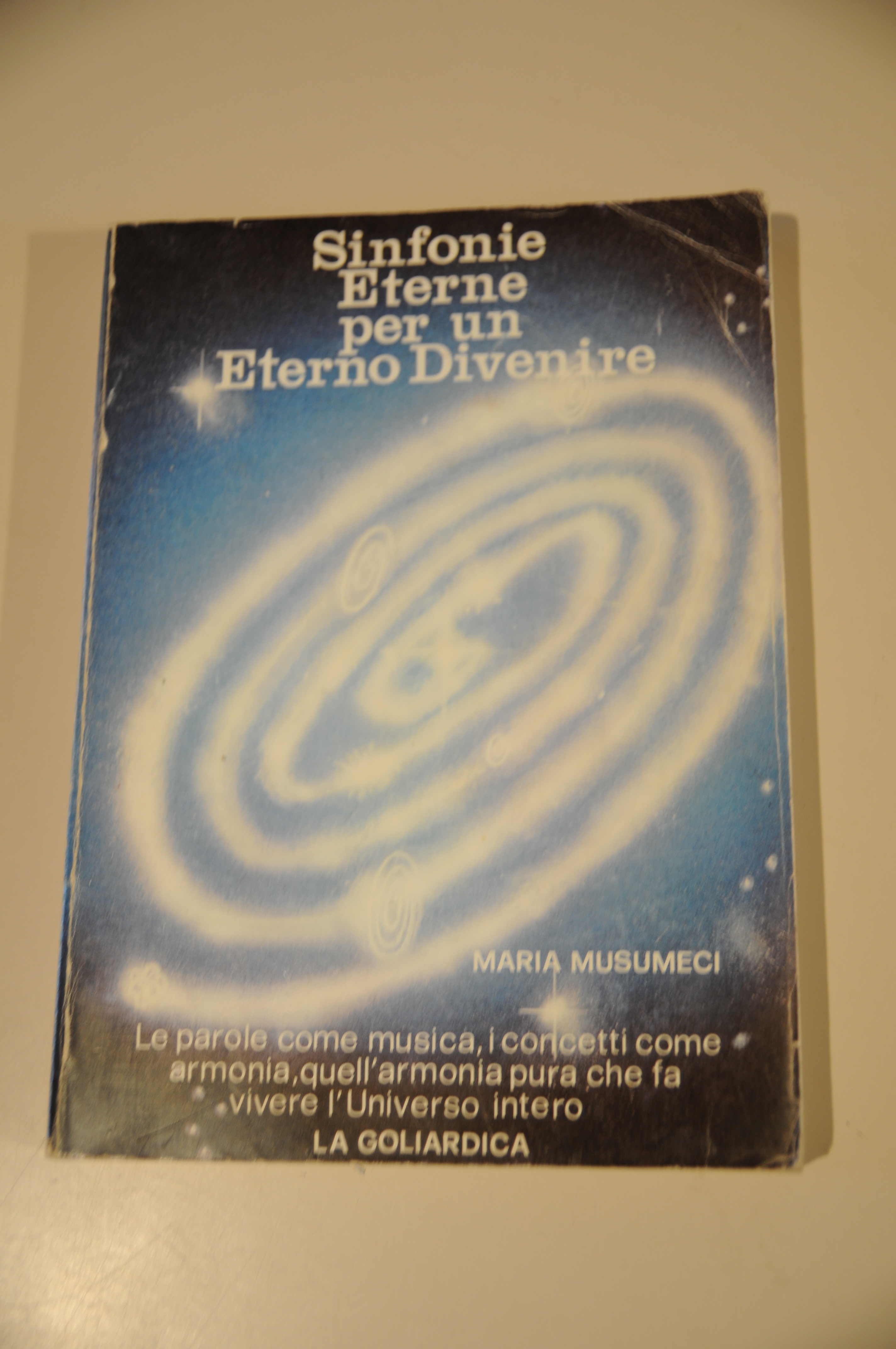 sinfonie eterne per un eterno divenire autografato con dedica