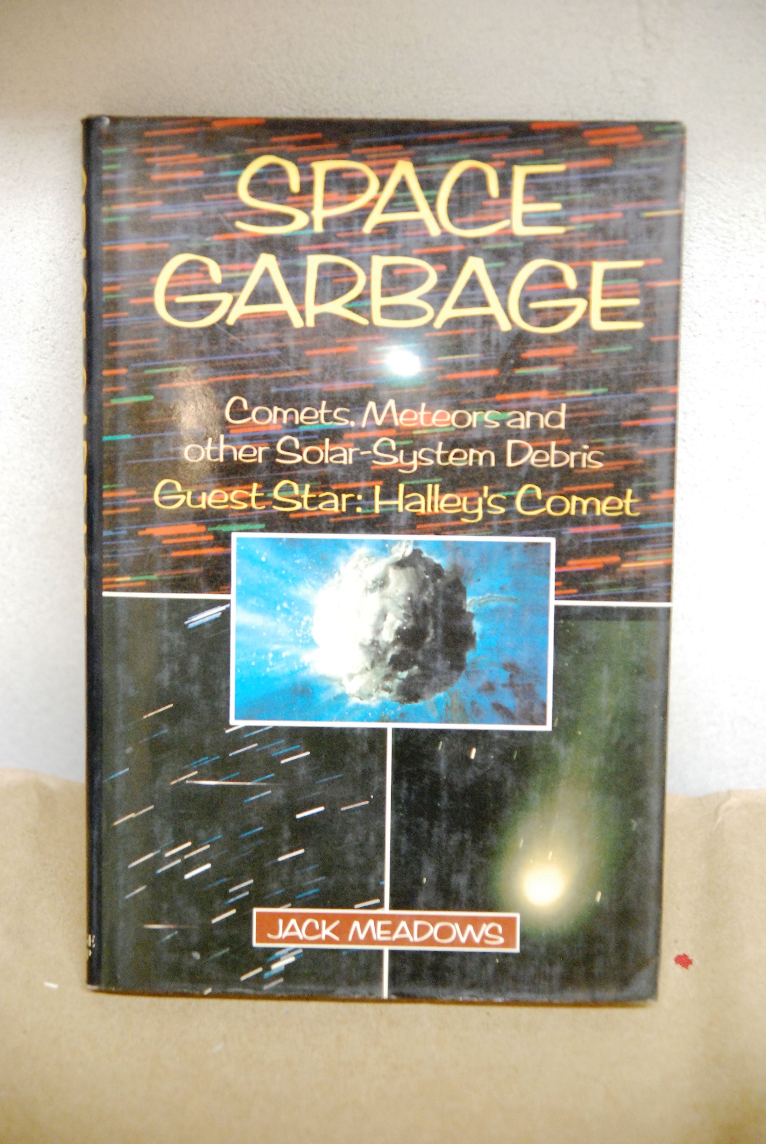 space garbage comets meteors and other solar system debris NUOVISSIMO