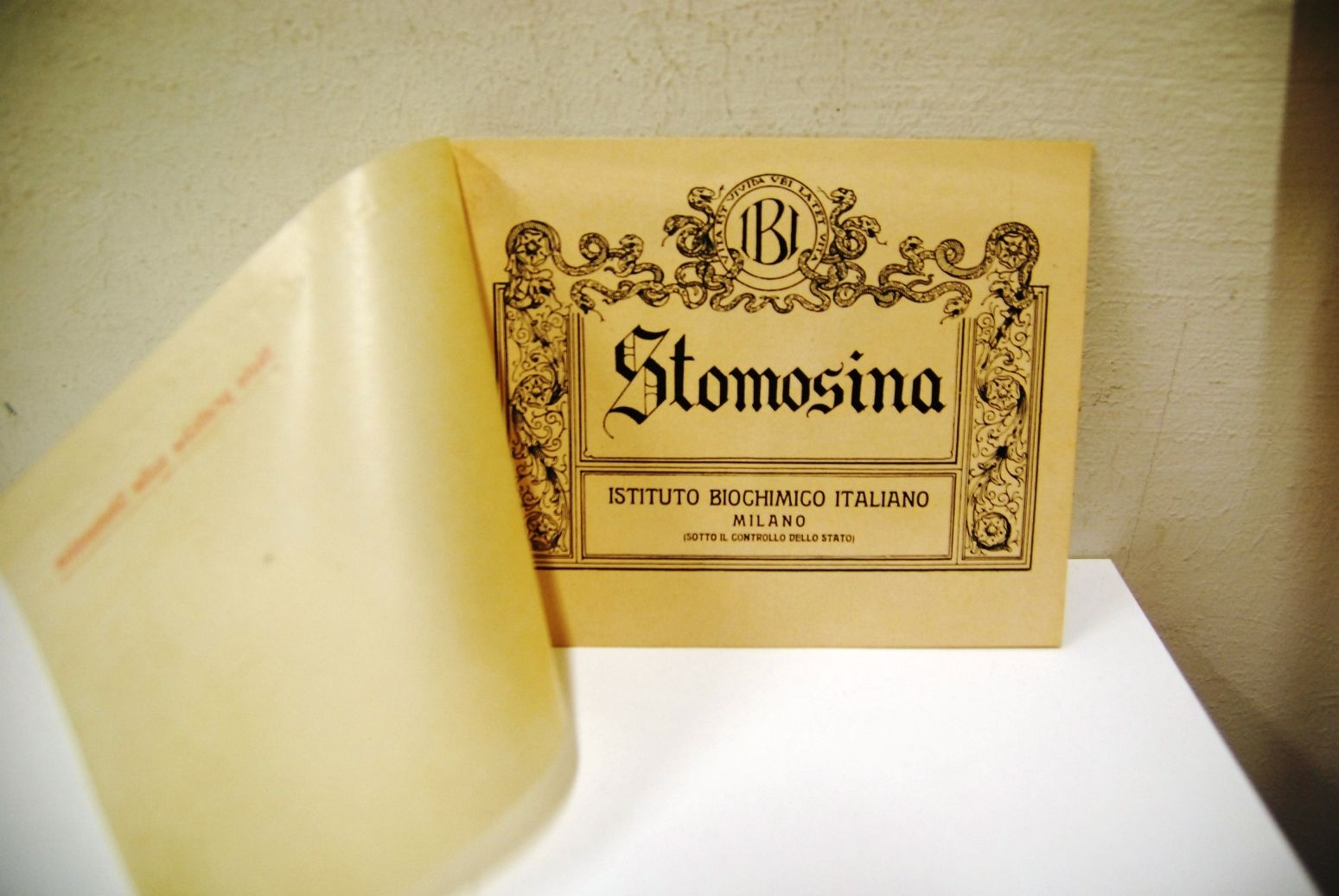 Stomosina