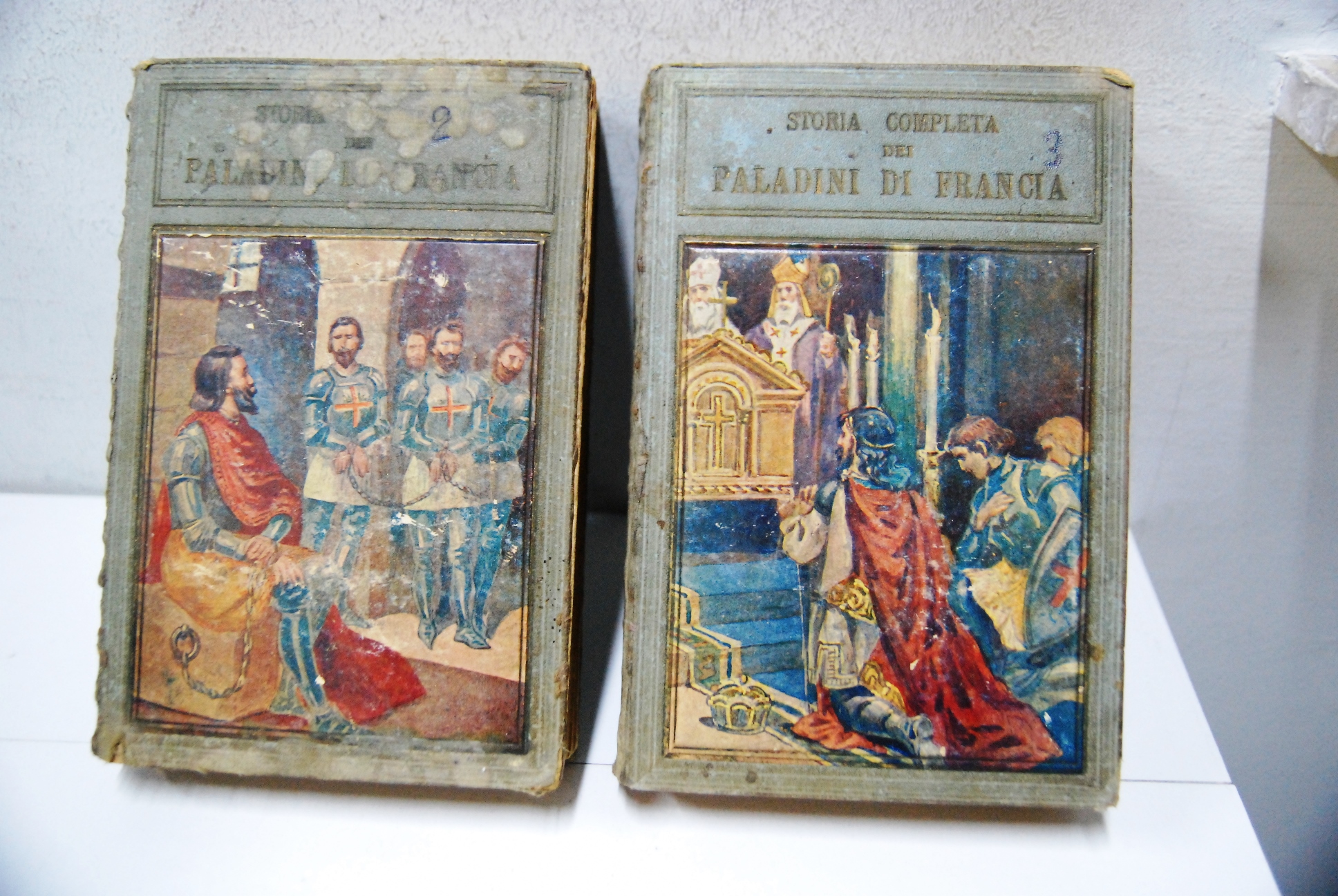 Storia completa dei paladini di francia illustrata con ricche tavole …