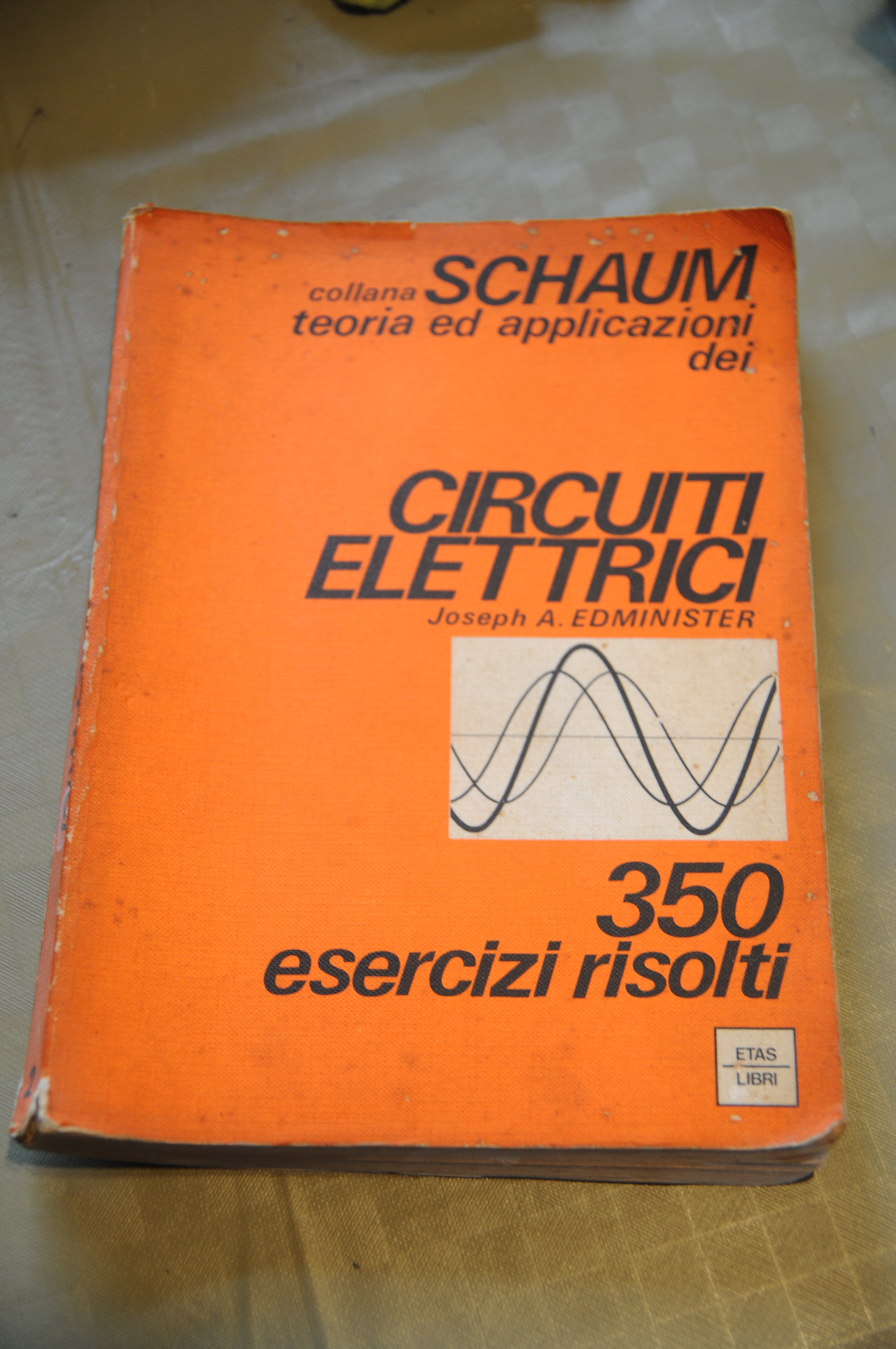 teoria ed applicazioni dei circuiti elettrici 350 esercizi