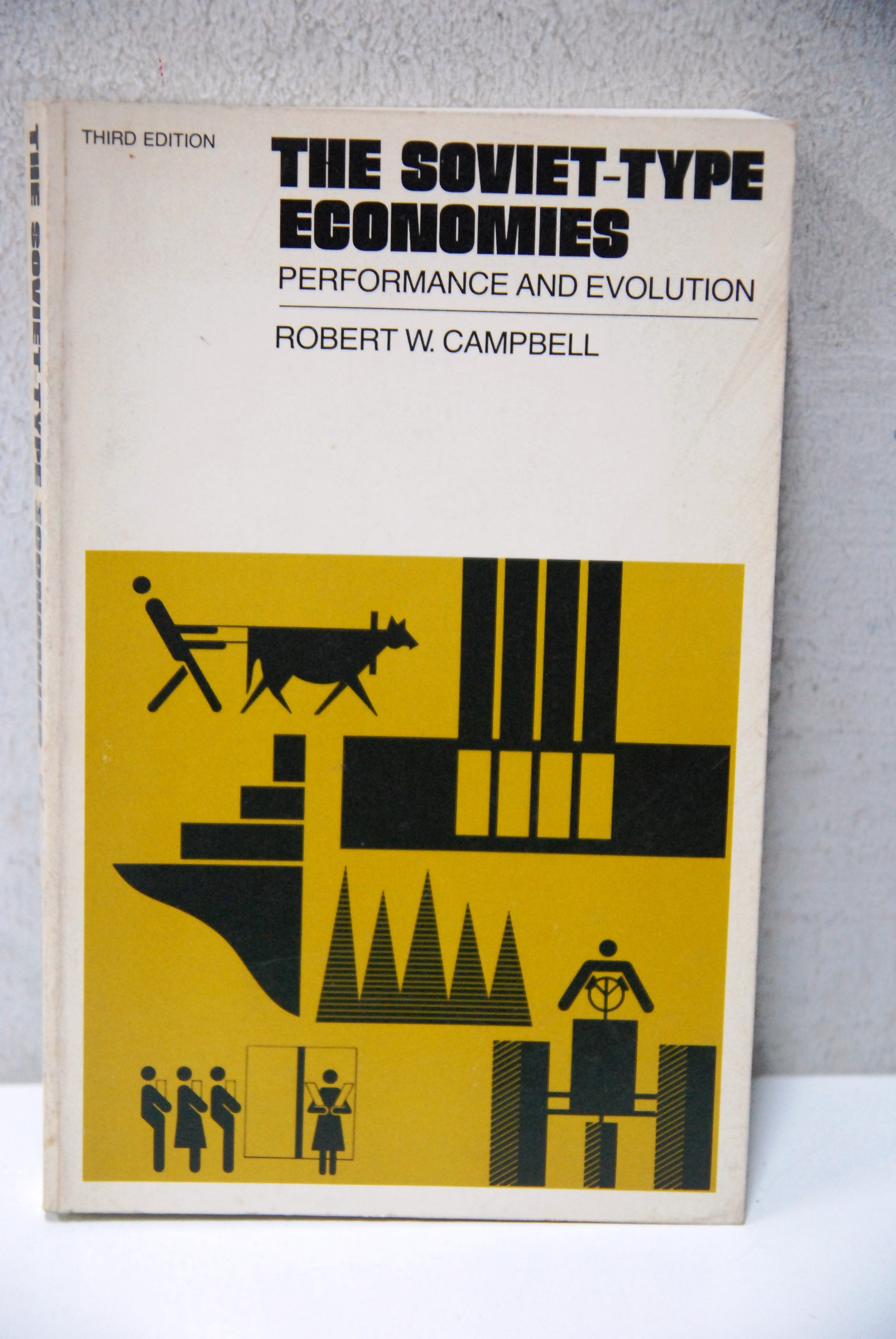 the soviet type economies permormance and evolution NEW