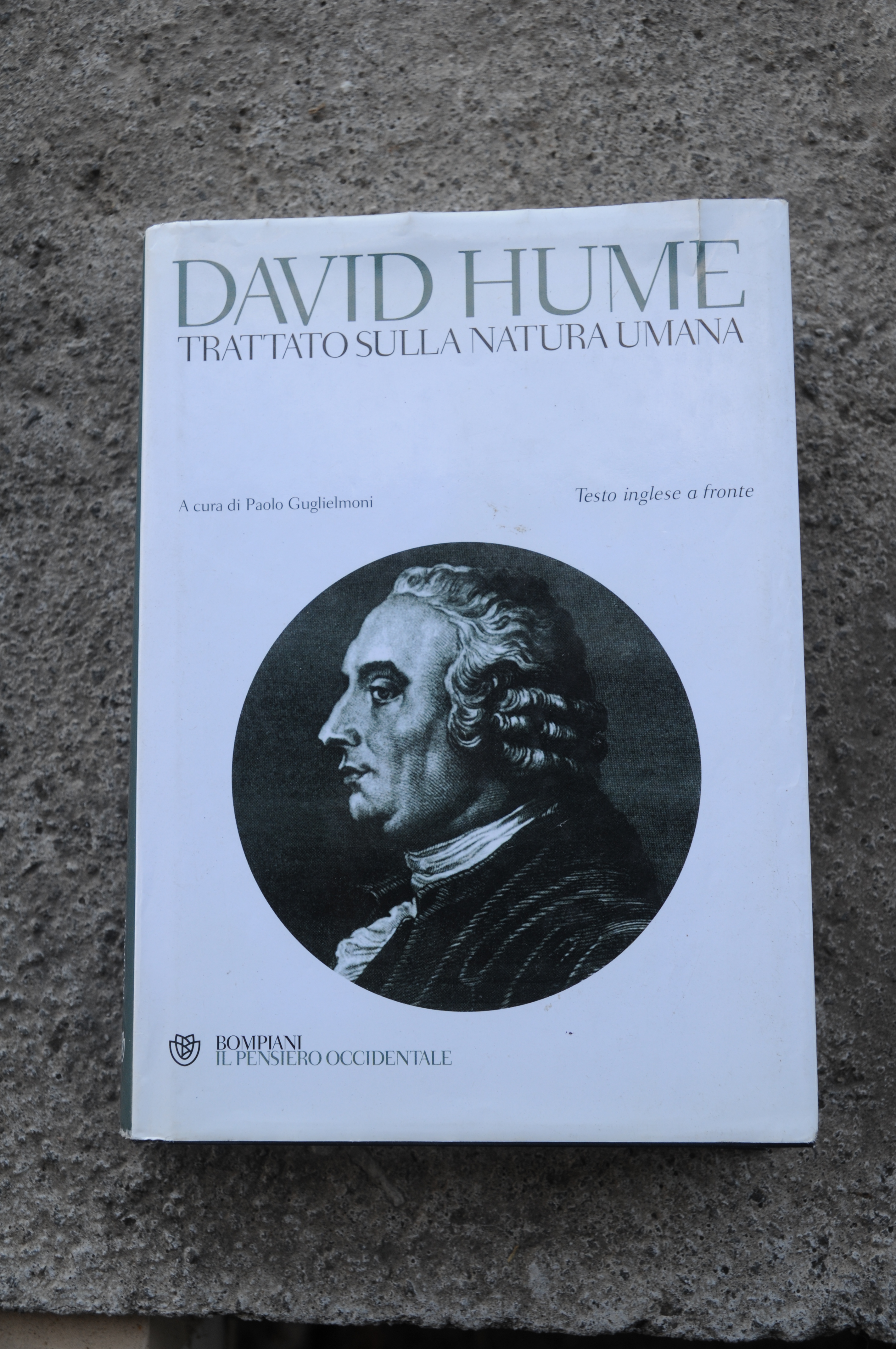 trattato sulla natura umana (qualche sottolineatura a matita)