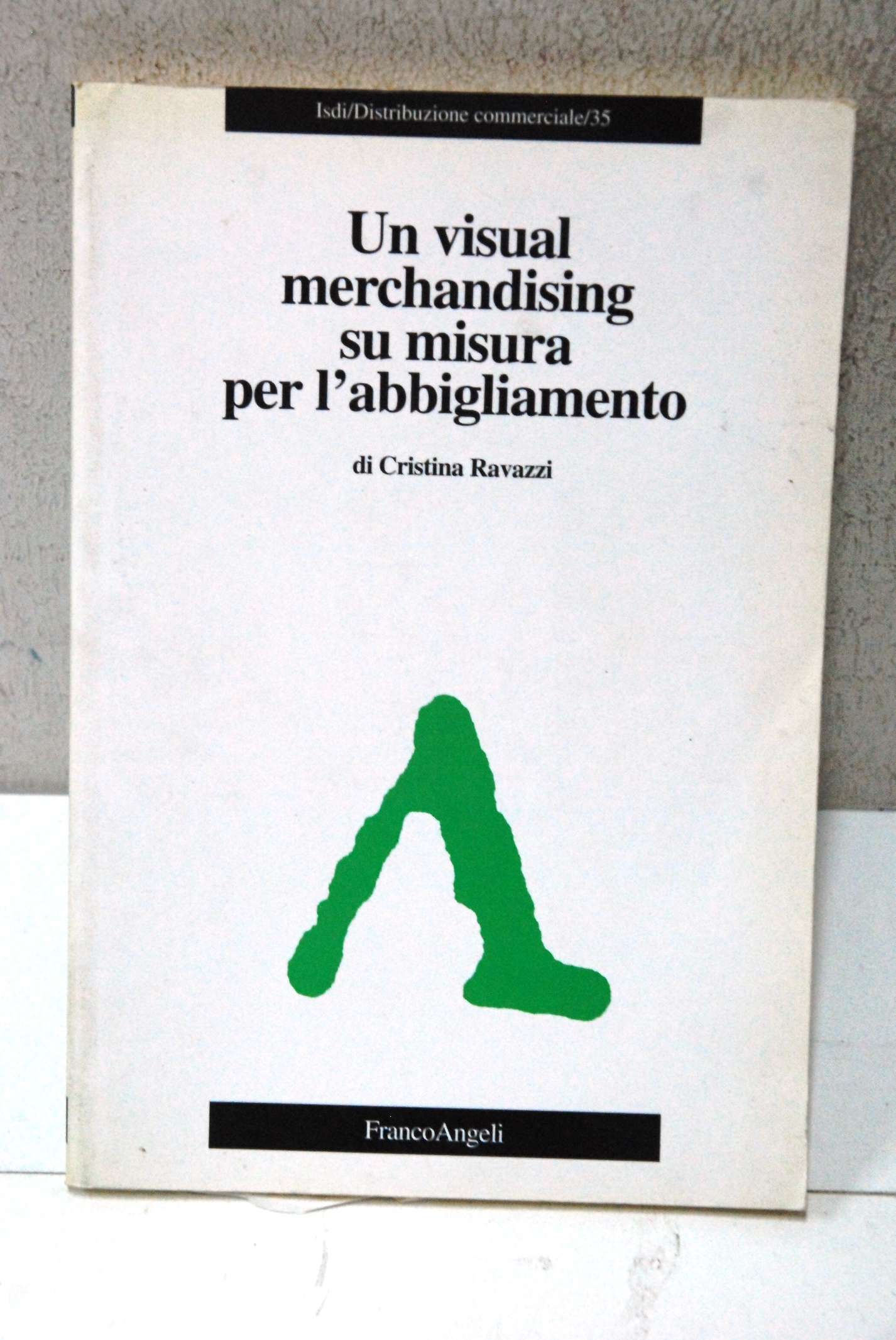 un visual merchandising su misura per l'abbigliamento