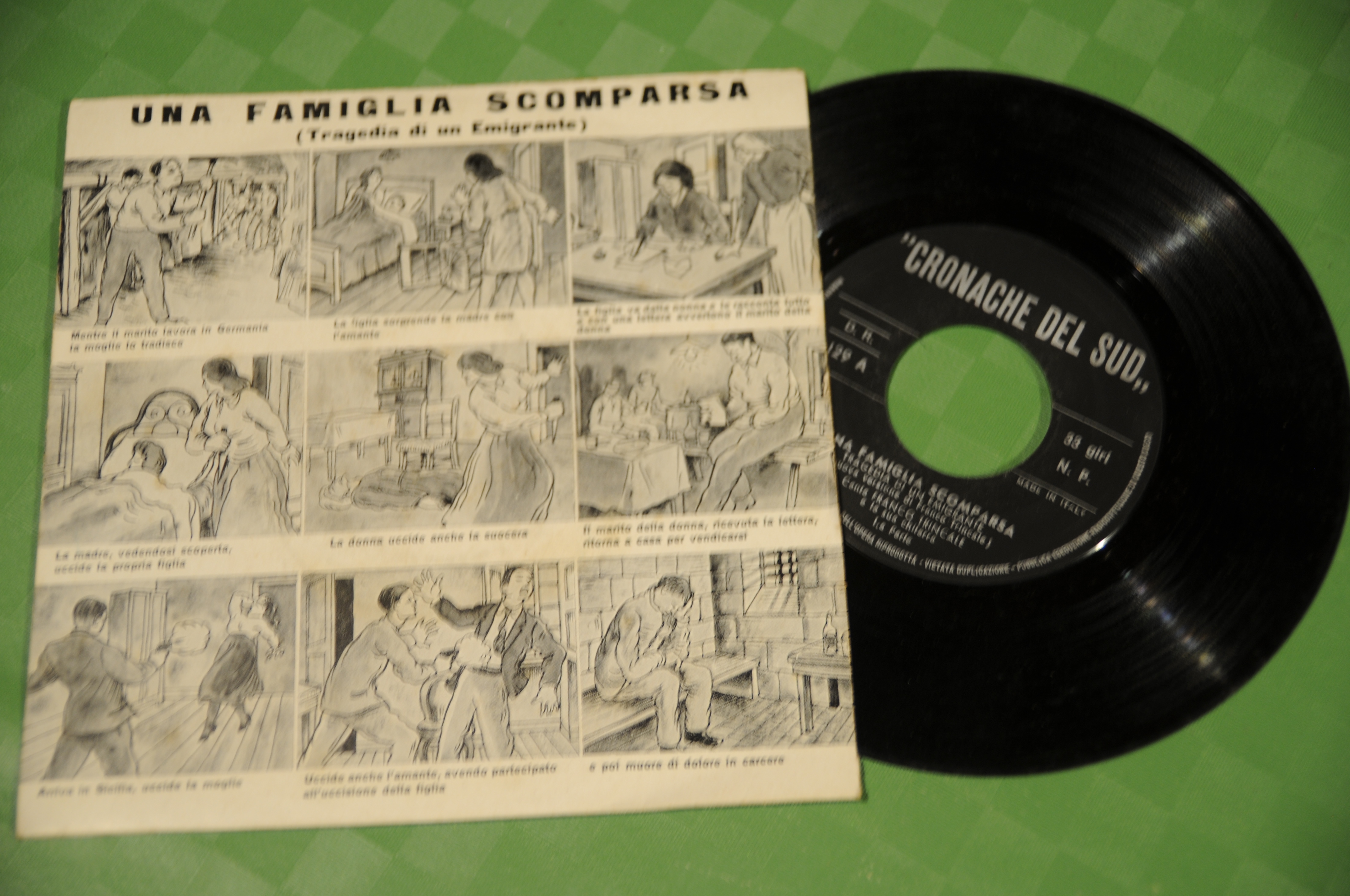 una famiglia scomparsa 45 giri