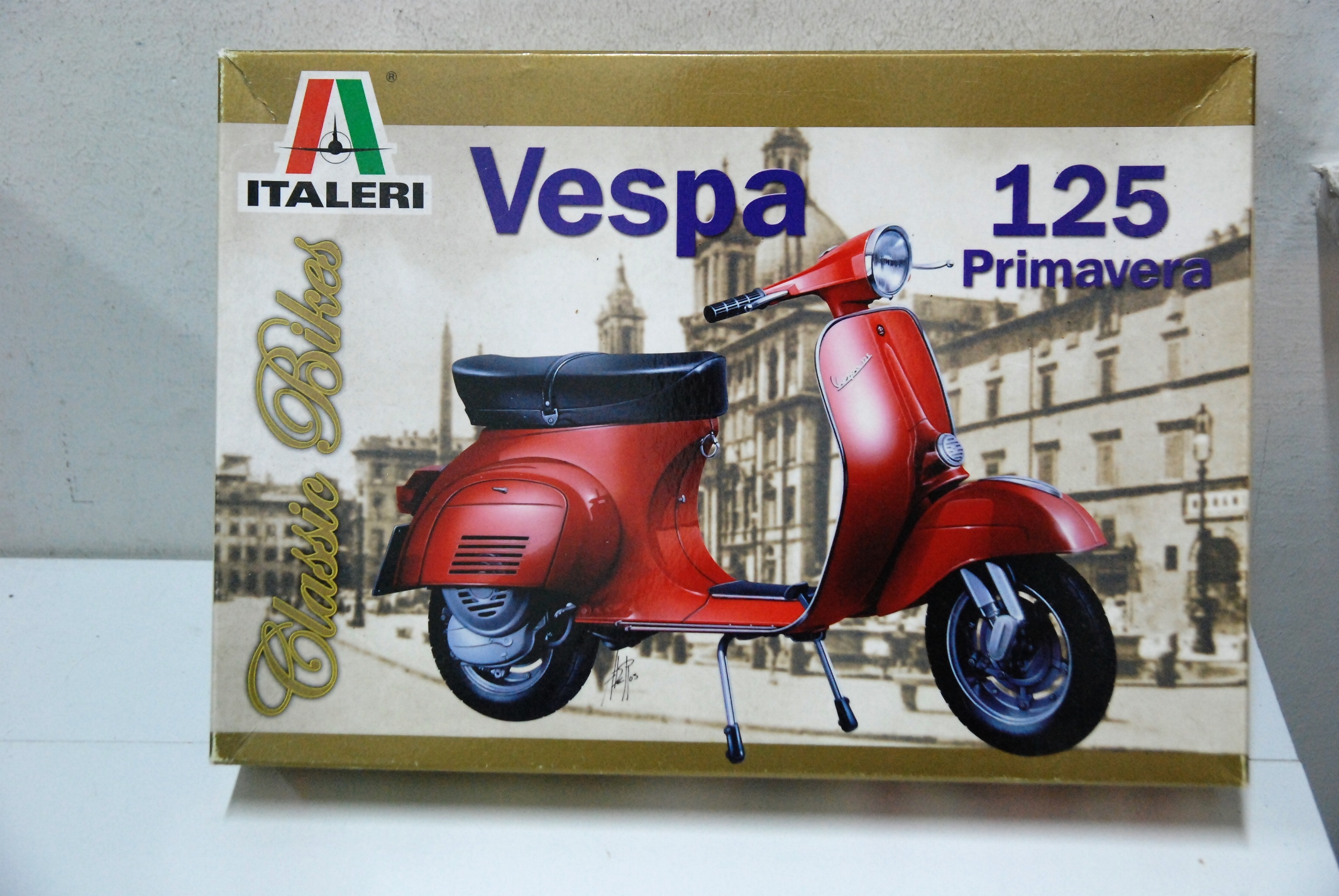 vespa 125 primavera italeri 4603 scala 1-9