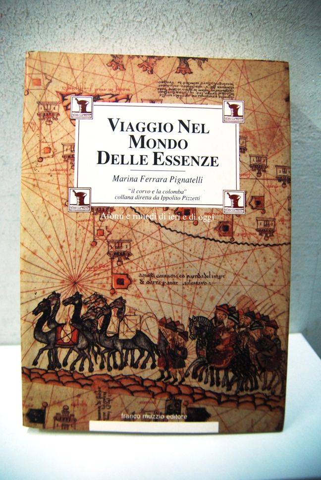Viaggio del mondo dell'essenze NUOVO