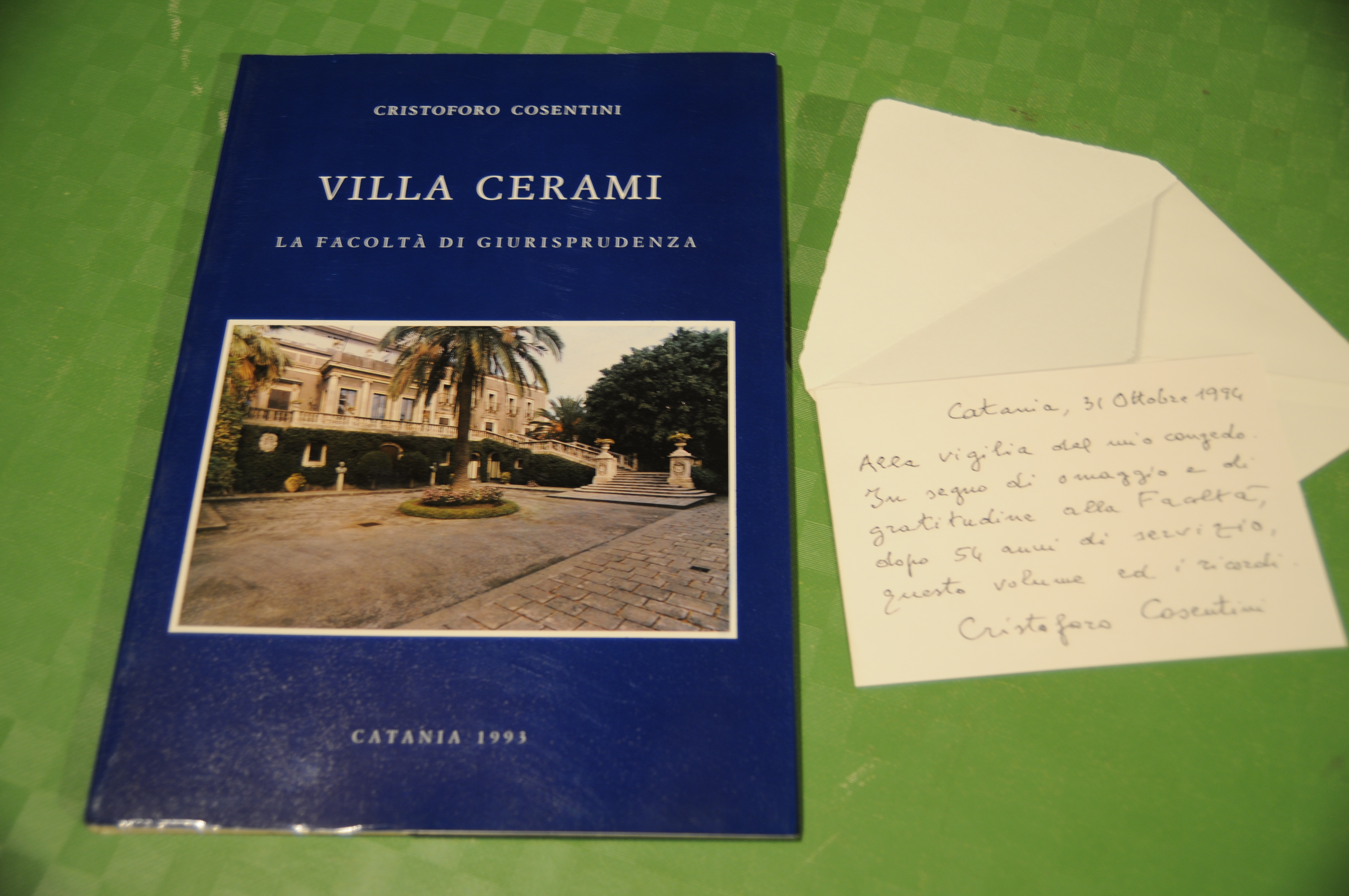 villa cerami NUOVISSIMO con lettera e dedica autografata firmata