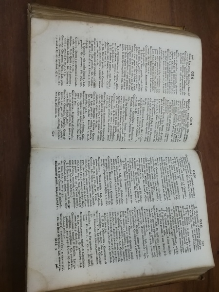 VOCABOLARIO DEGLI ACCADEMICI DELLA CRUSCA COMPENDIATO. - Secondo la quarta, …