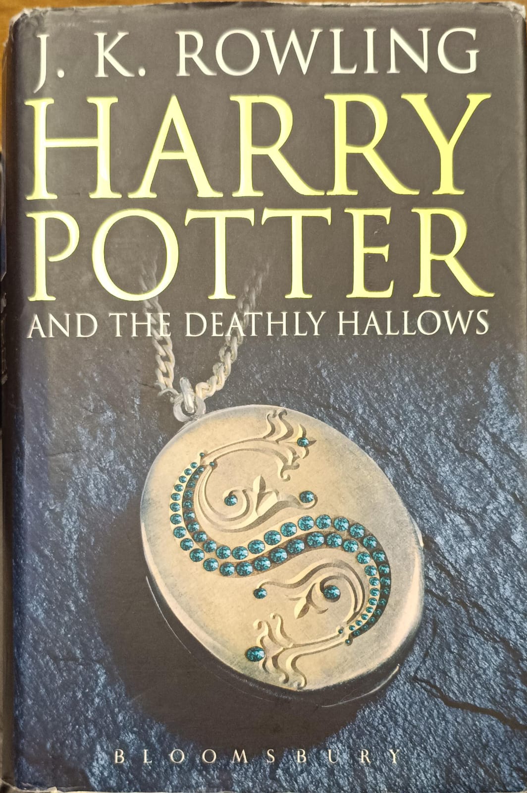 HARRY POTTER AND THE DEATHLY HALLOWS.