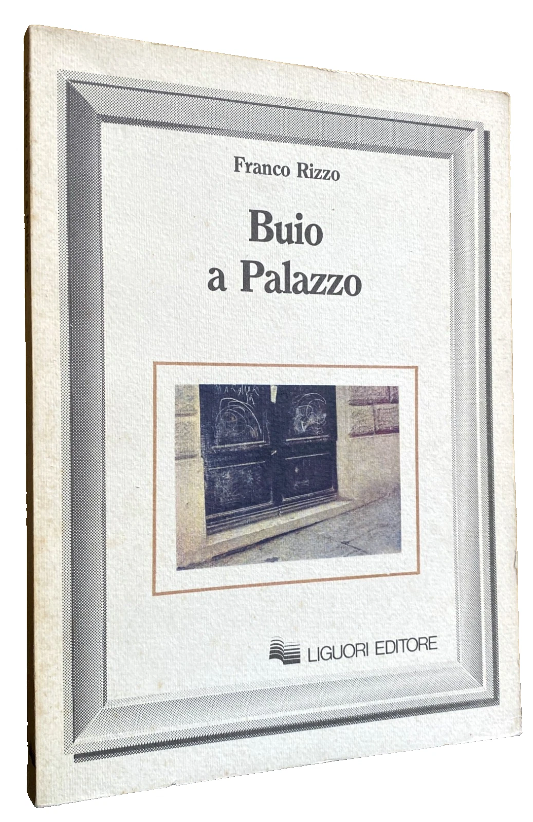 BUIO A PALAZZO