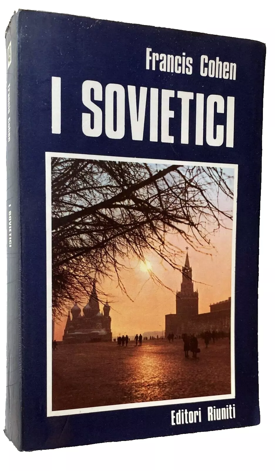 I SOVIETICI: CLASSI E SOCIETÀ NELL'URSS