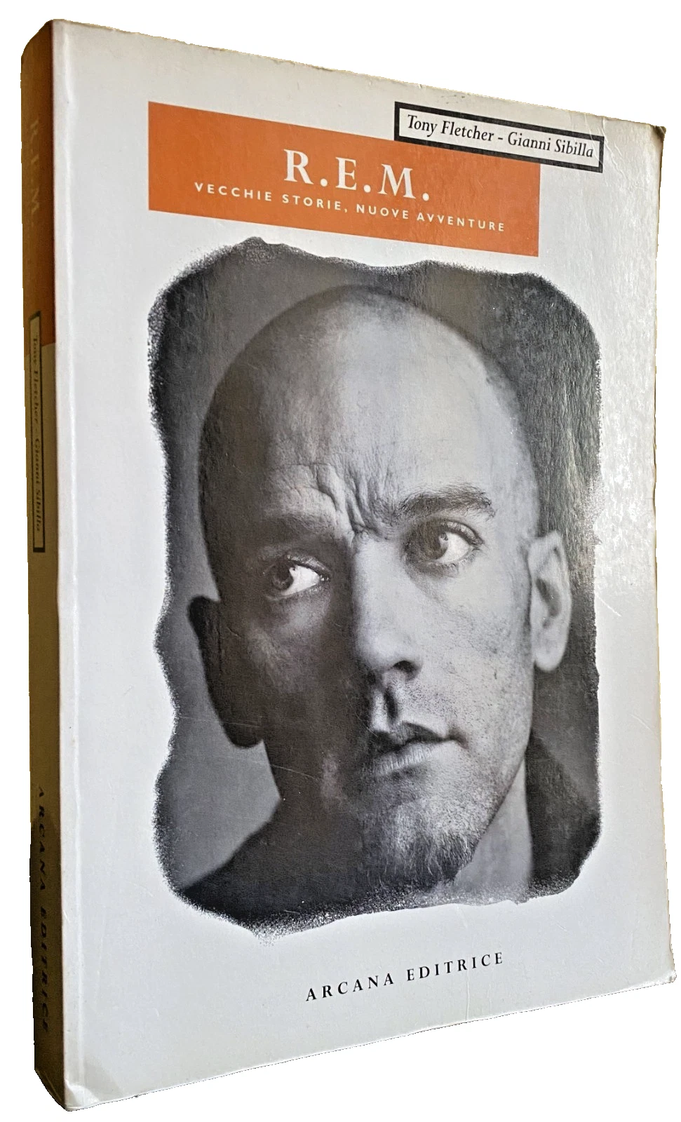 R.E.M. VECCHIE STORIE, NUOVE AVVENTURE