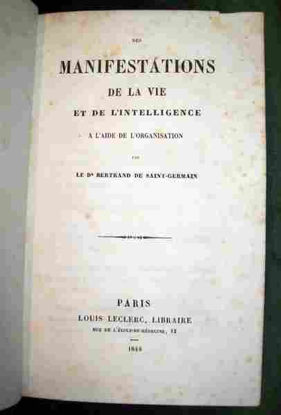 Des manifestations de la vie et de l'intelligence à l'aide …