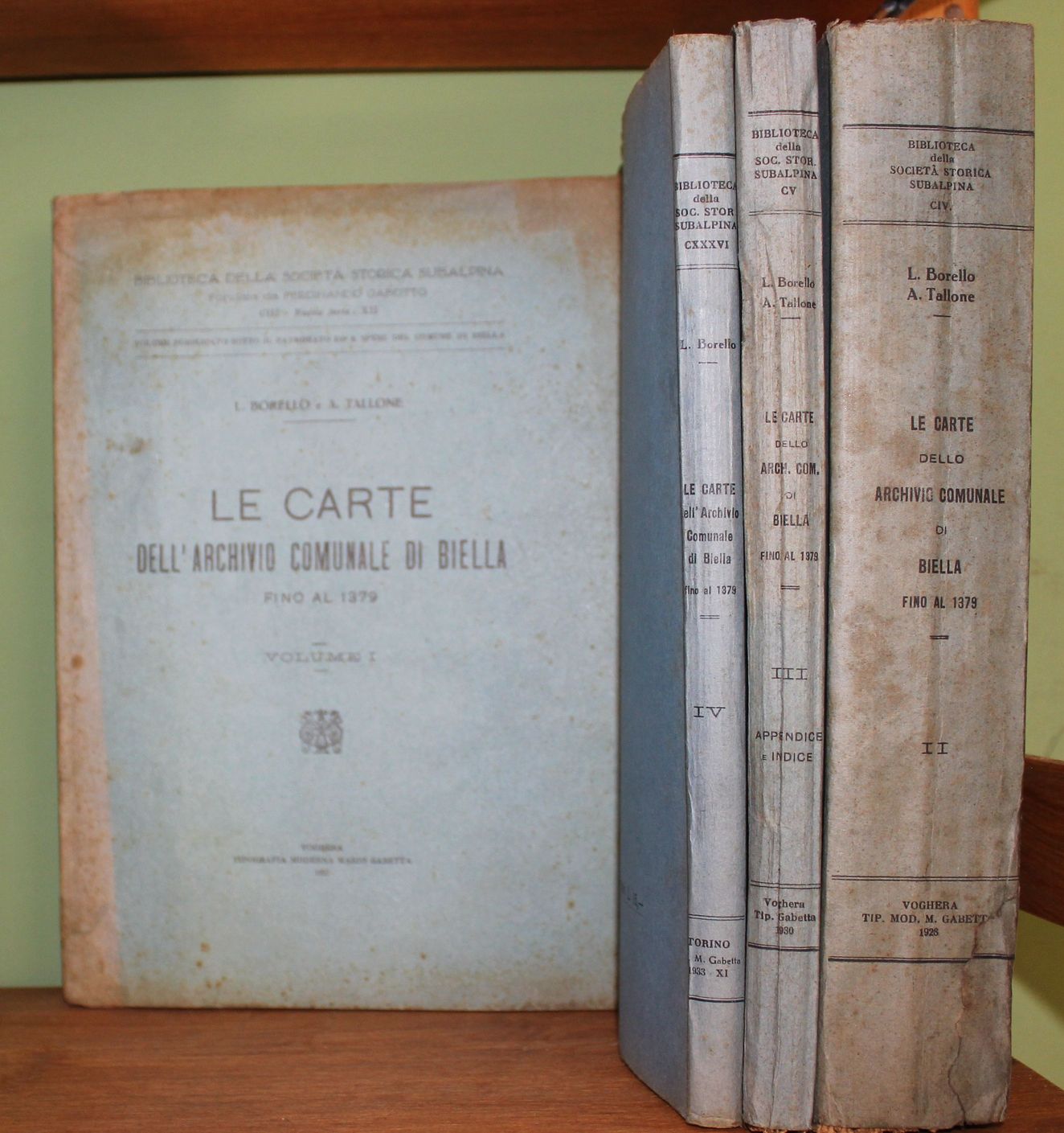 Le carte dell'archivio comunale di Biella fino al 1379. (Quattro …