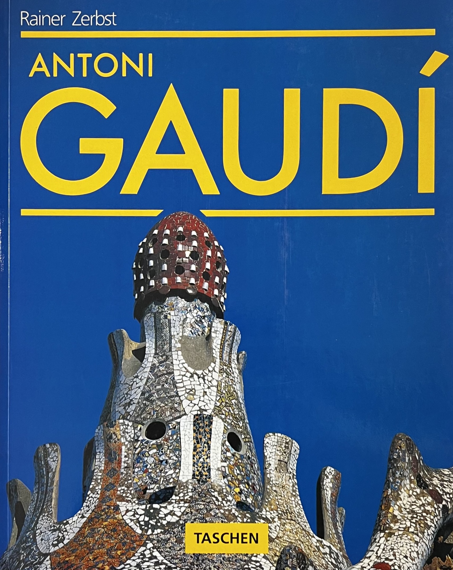 ANTONI GAUDI'