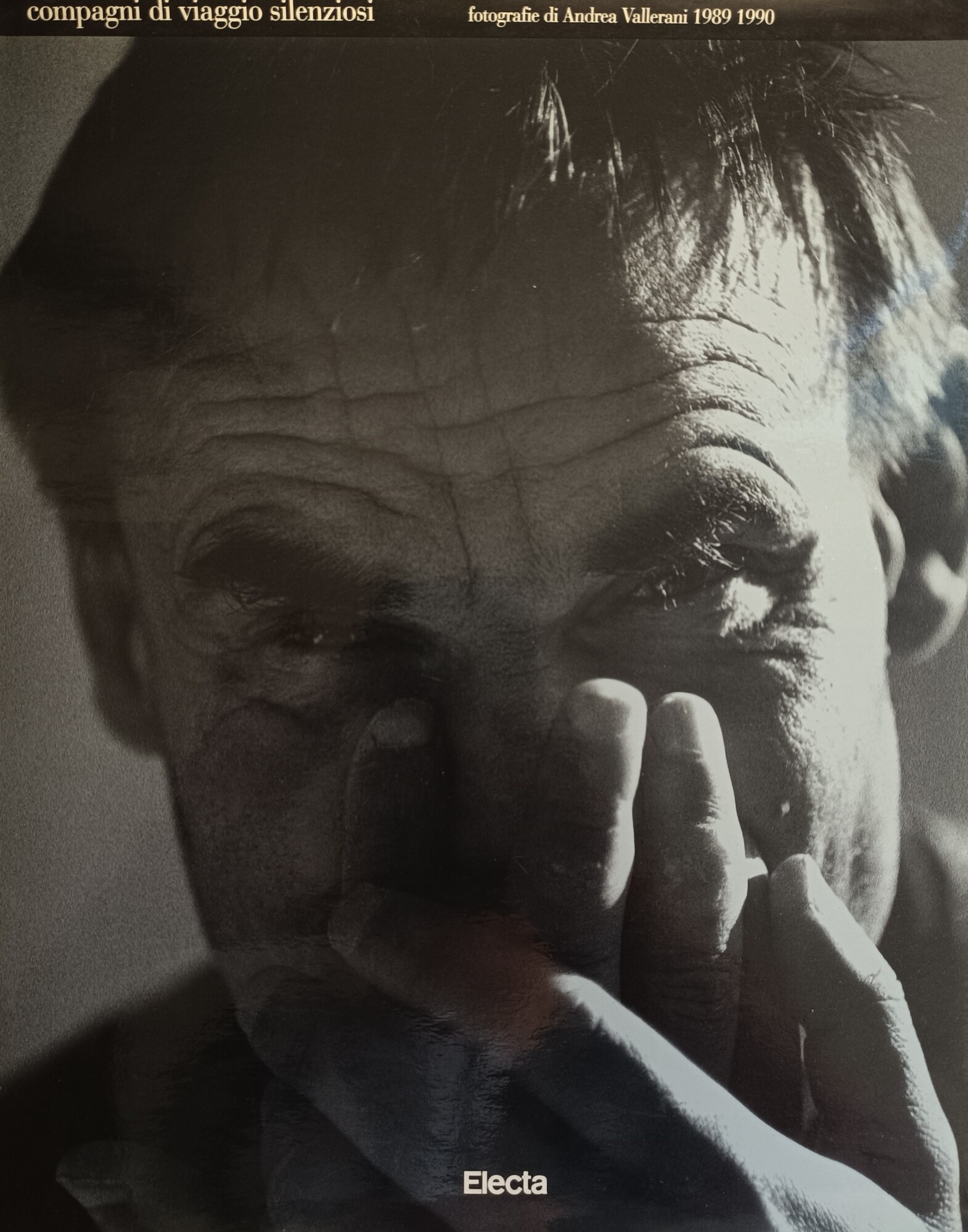 COMPAGNI DI VIAGGIO SILENZIOSI. FOTOGRAFIE DI ANDREA VALLERANI 1989-1990