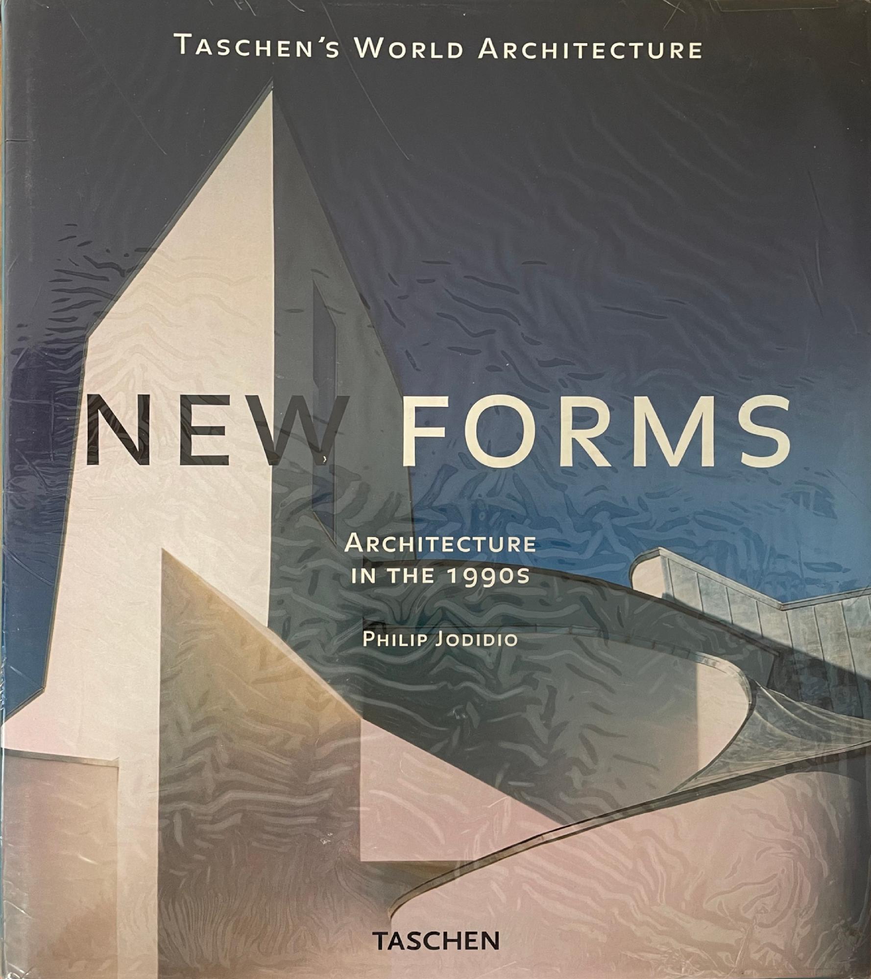 NEW FORMS ARCHITECTURE IN THE 1990S