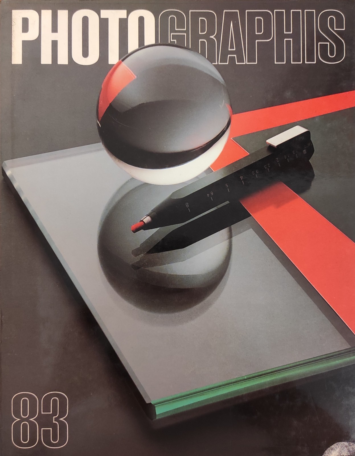 PHOTO GRAPHIS 83