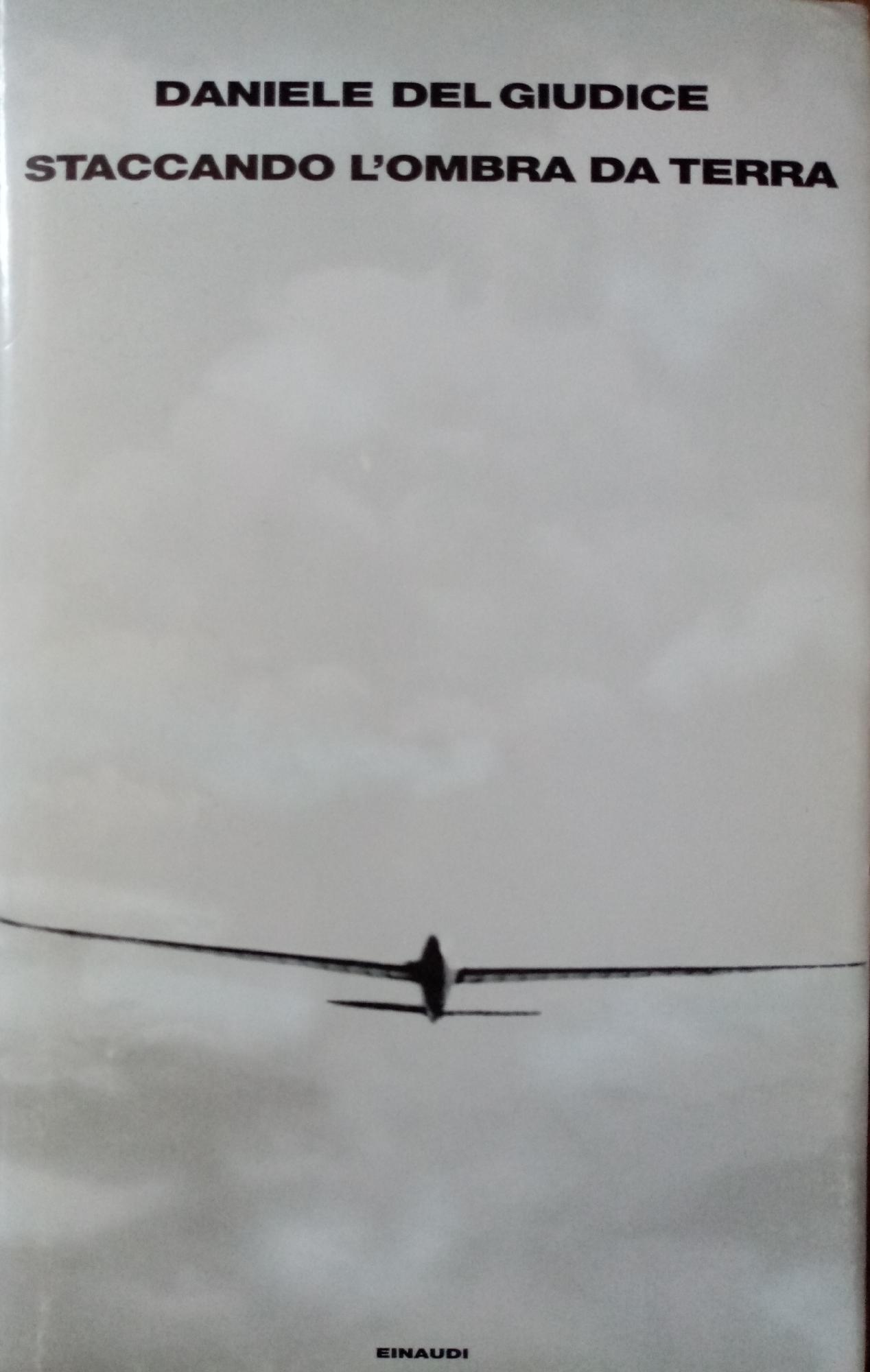 STACCANDO L'OMBRA DA TERRA