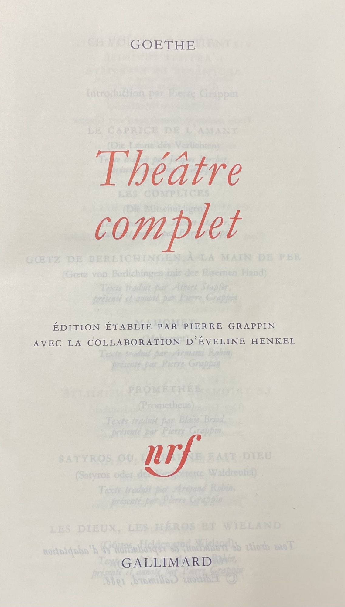 THEATRE COMPLET