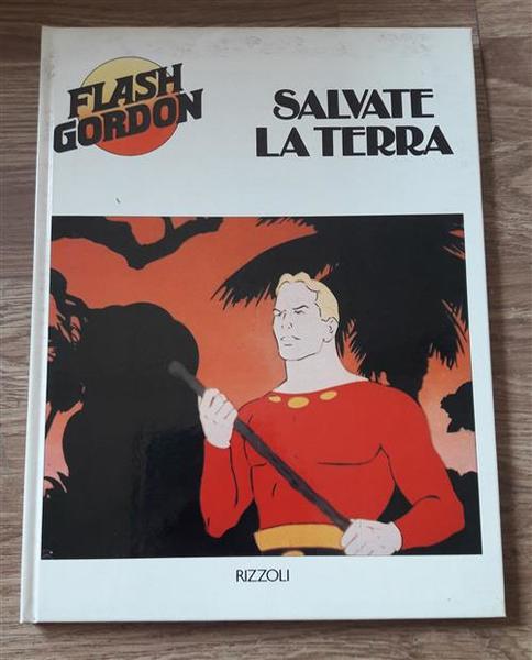 Flash Gordon Salvate La Terra