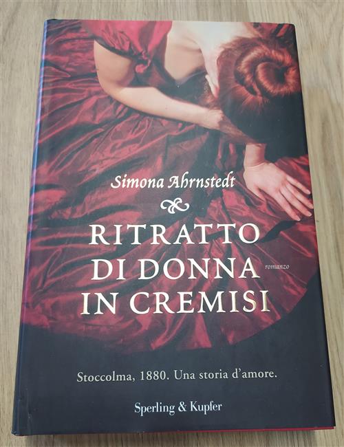 Ritratto Di Donna In Cremisi