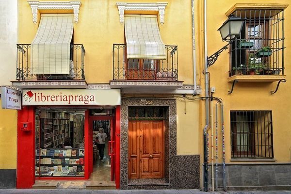 Cuatro ensayos sobre prensa y una llamada para andaluces.