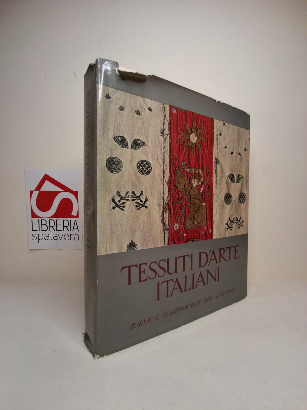 Tessuti d'arte italiani: dal XII al XVIII secolo