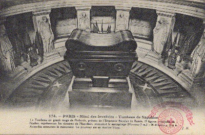 Paris, (s/w): Hôtel des Invalides. Tombeau de Napoléon.