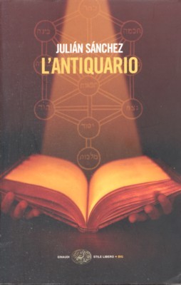 L`antiquario. Traduzione di Vittoria Martinetto e Thais Siciliano.