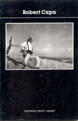 Robert Capa. Introduction by Jean Lacouture.