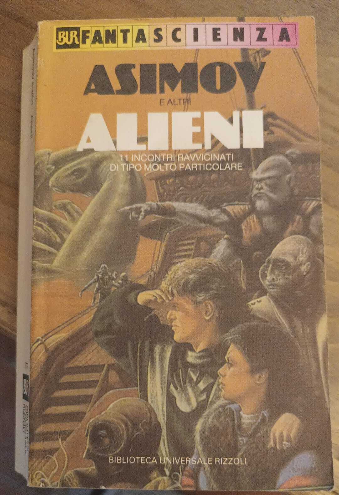 ASIMOY E ALTRI ALIENI:11 incontri ravvicinati di tipo molto particolare