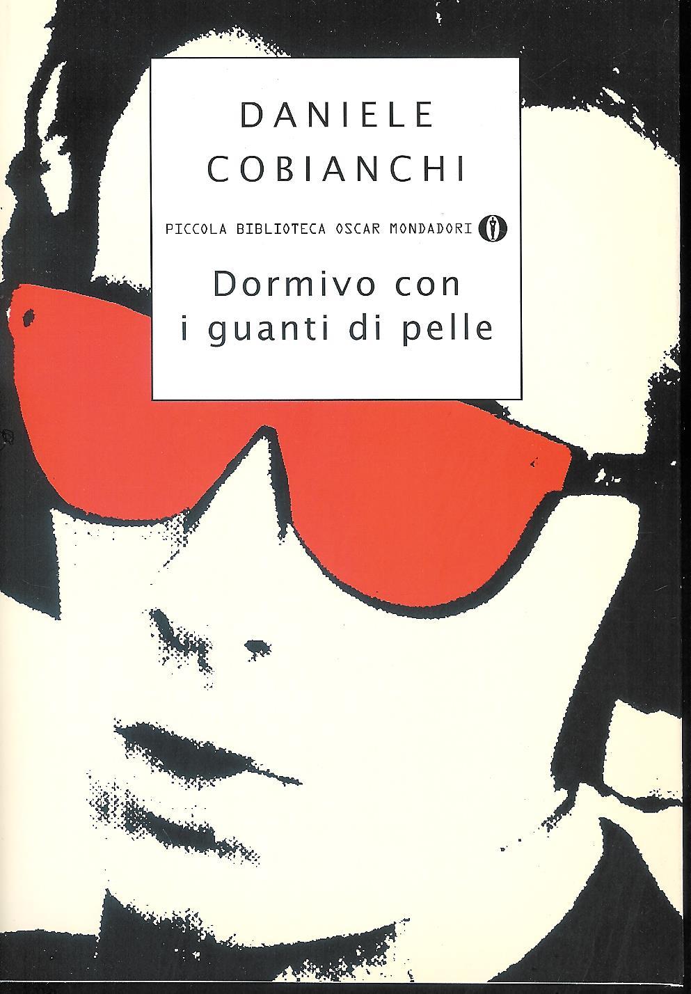 Dormivo con i guanti di pelle