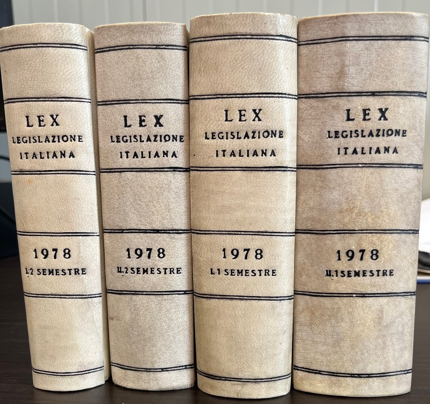 LEX. LEGISLAZIONE ITALIANA. 2 VOLUMI IN 4 TOMI. ANNATA COMPLETA. …