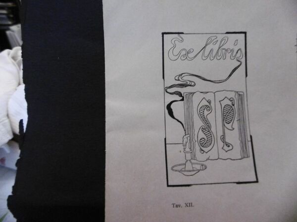 EX LIBRIS