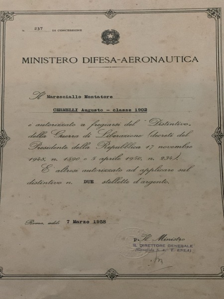 DISTINTIVO DELLA GUERRA DI LIBERAZIONE DISTINTIVO DUE STELLETTE D'ARGENTO 7 …