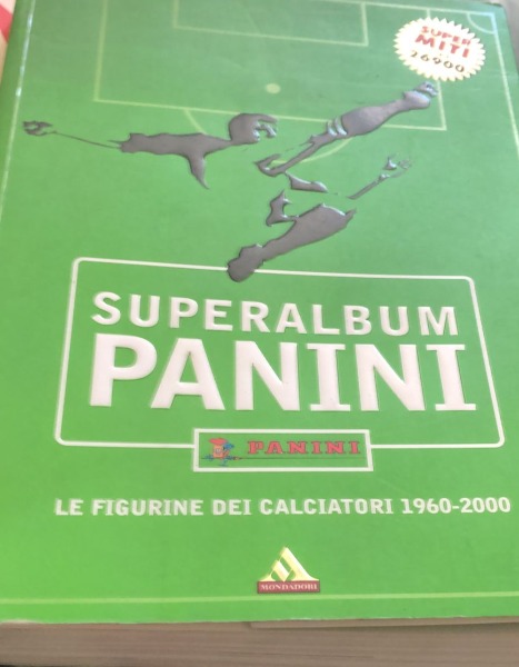 SUPER ALBUM PANINI MONDADORI LE FIGURINE DEI CALCIATORI 1960 -2000
