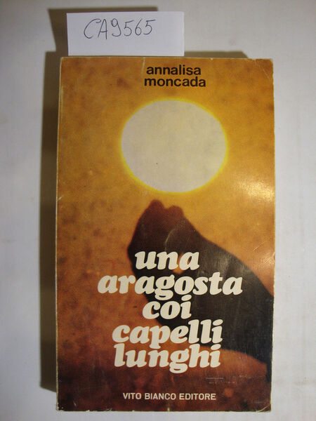 Una aragosta coi capelli lunghi