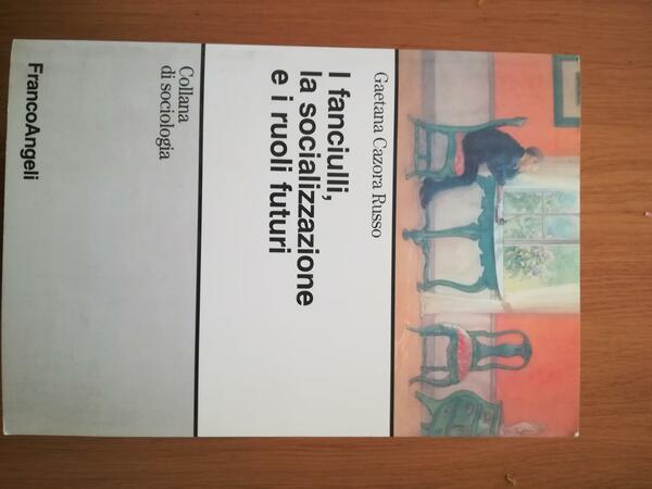 I fanciulli, la socializzazione e i ruoli futuri