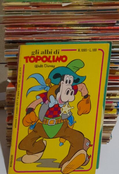Lotto di 90 "Gli albi di Topolino"