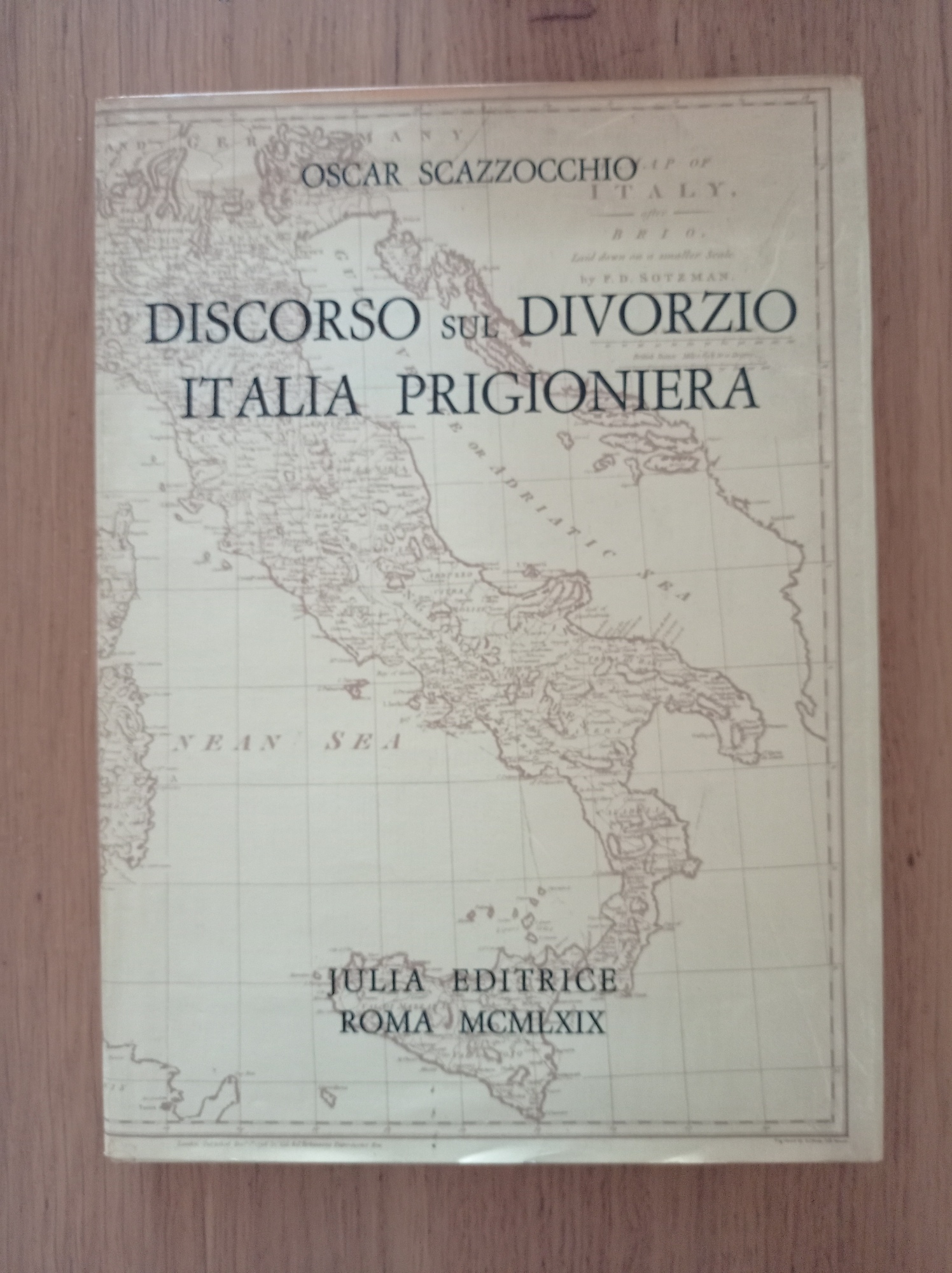 Discorso sul divorzio Italia prigioniera