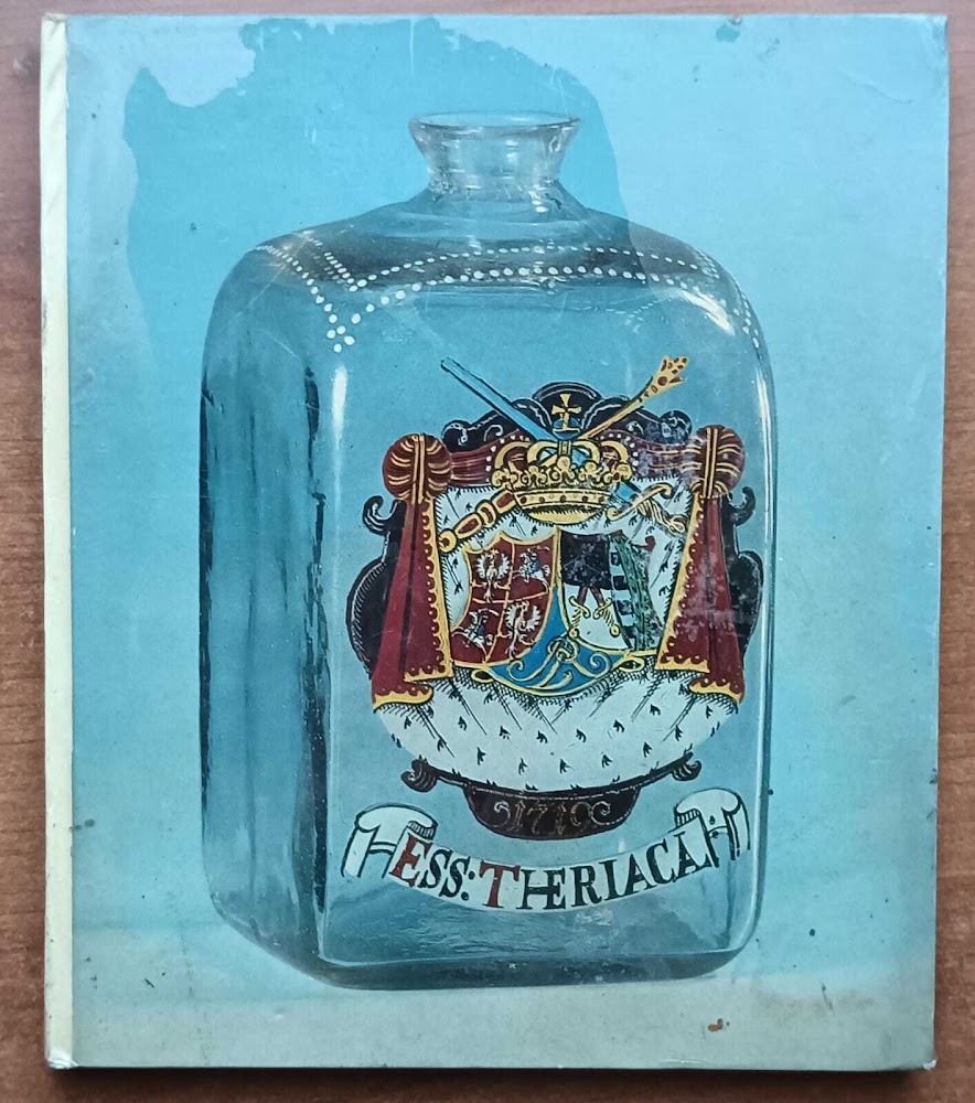 Emailmalereiglaser aus deutschen Apotheken