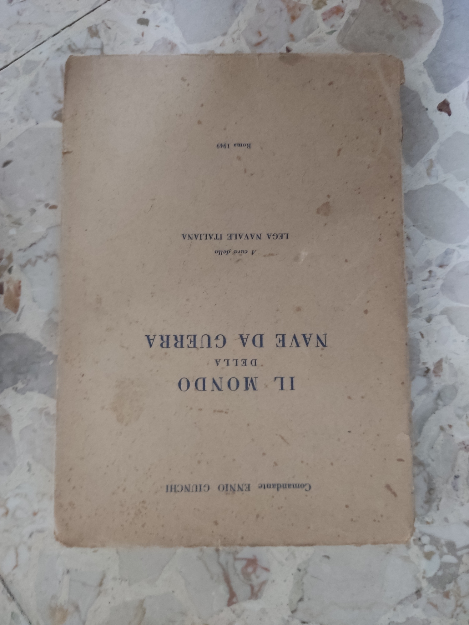 Il mondo della nave da guerra