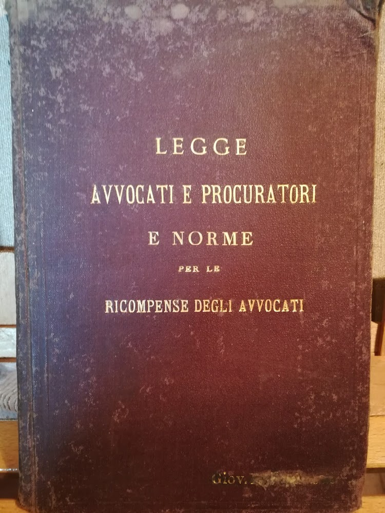 La legge che regola l'esercizio delle professioni di avvocato e …