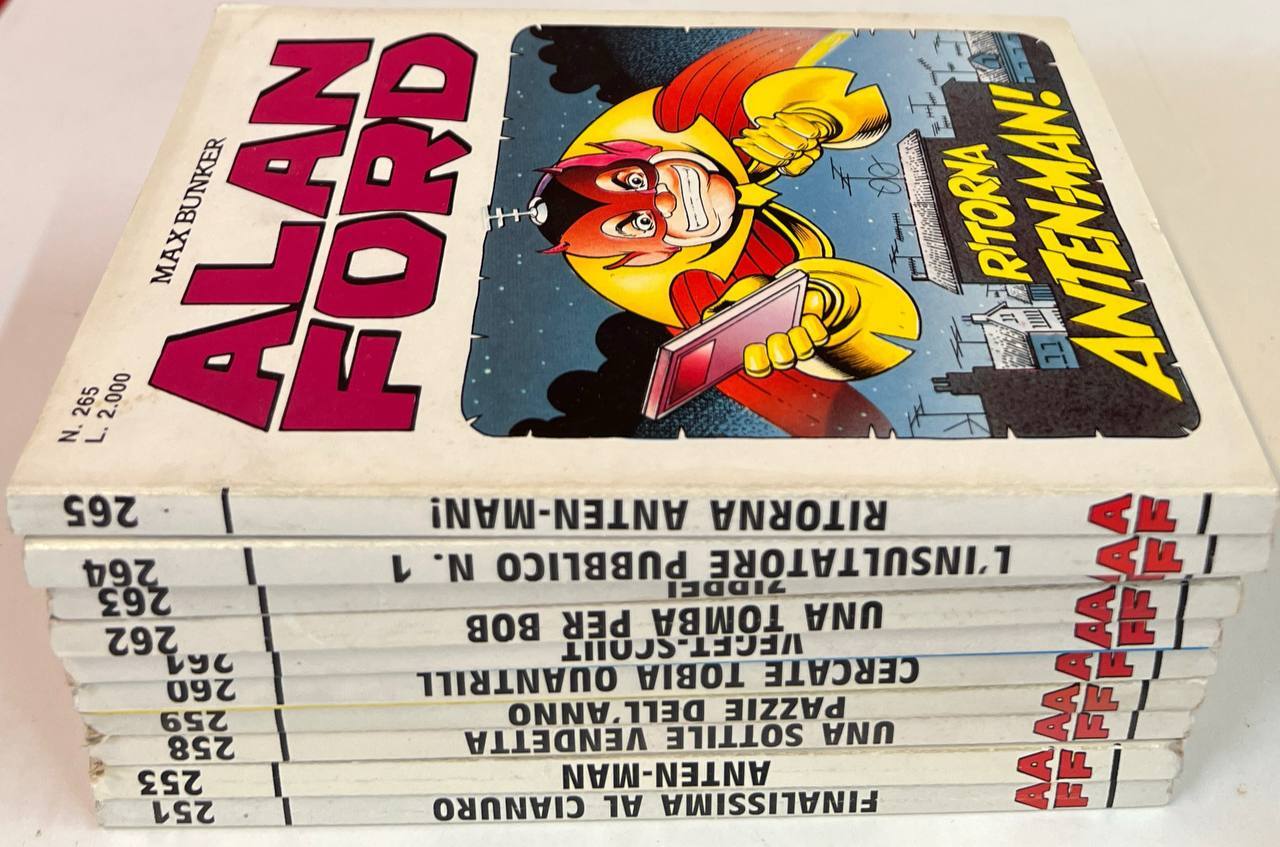 Lotto 10 fumetti Alan Ford (numeri in descrizione).