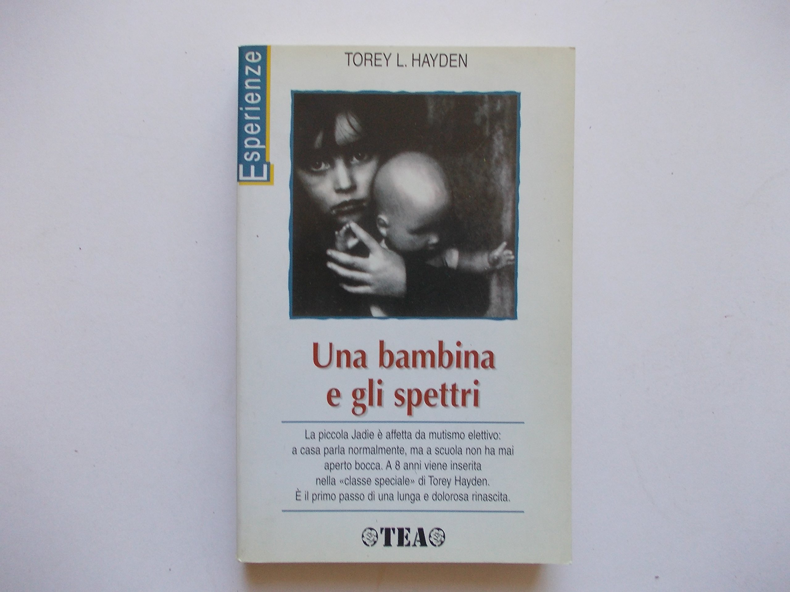 Una bambina e gli spettri