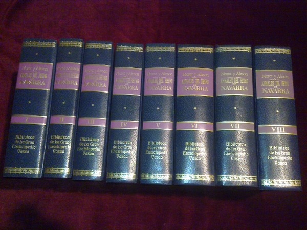 ANNALES (ANALES) DEL REYNO (REINO) DE NAVARRA (8 VOLUMENES)